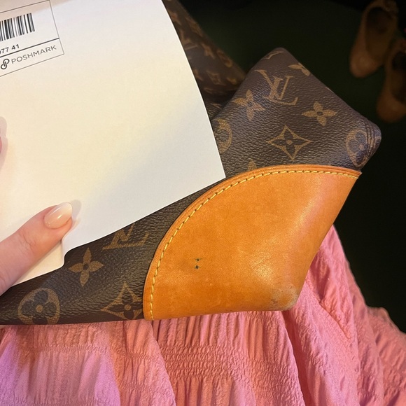 Mark - Picture 1 of 2